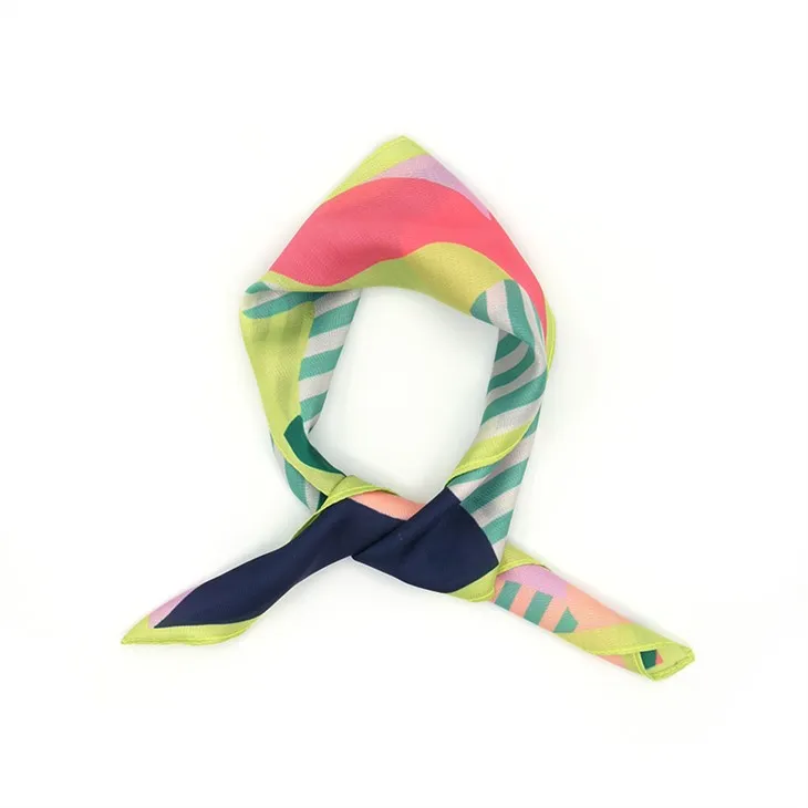 ผ้าพันคอไหมเขียนสีน้ำมัน