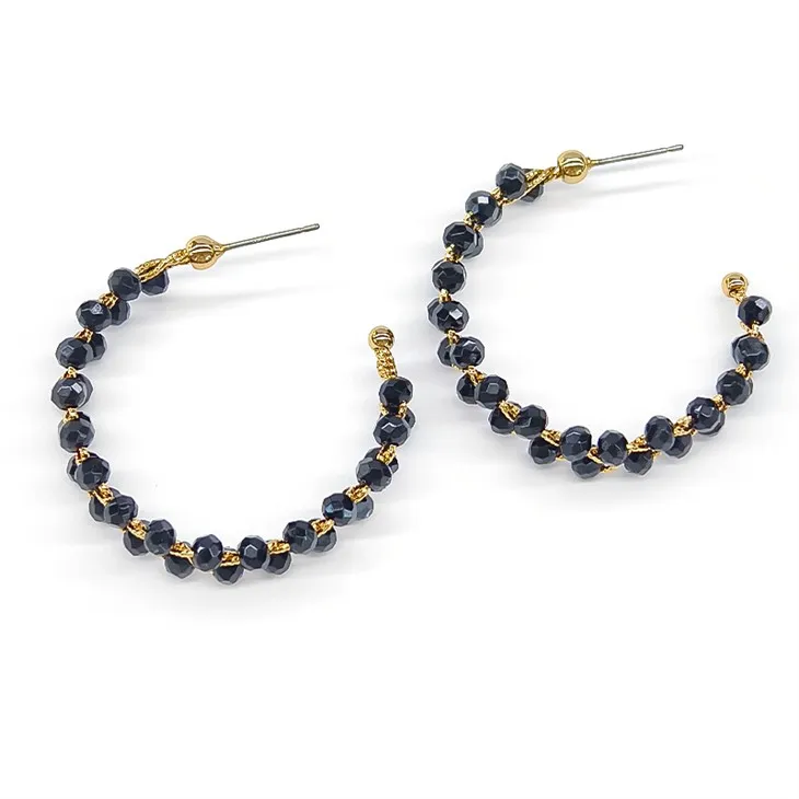 ต่างหูห่วงลูกปัดสีดำ