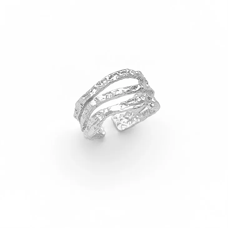 แหวนเงิน 3 วง