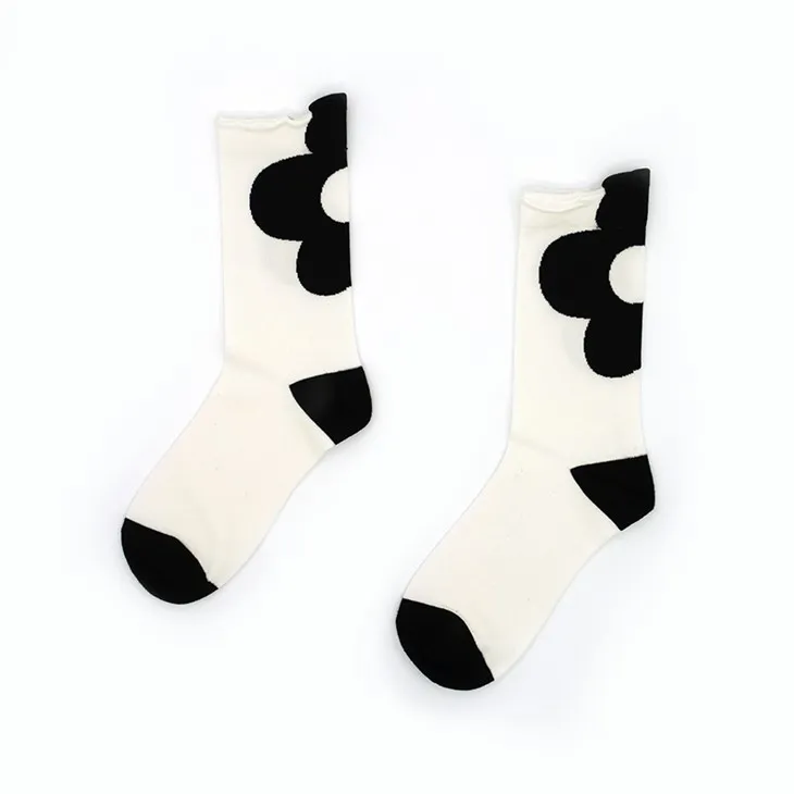 ถุงน่องสีขาว